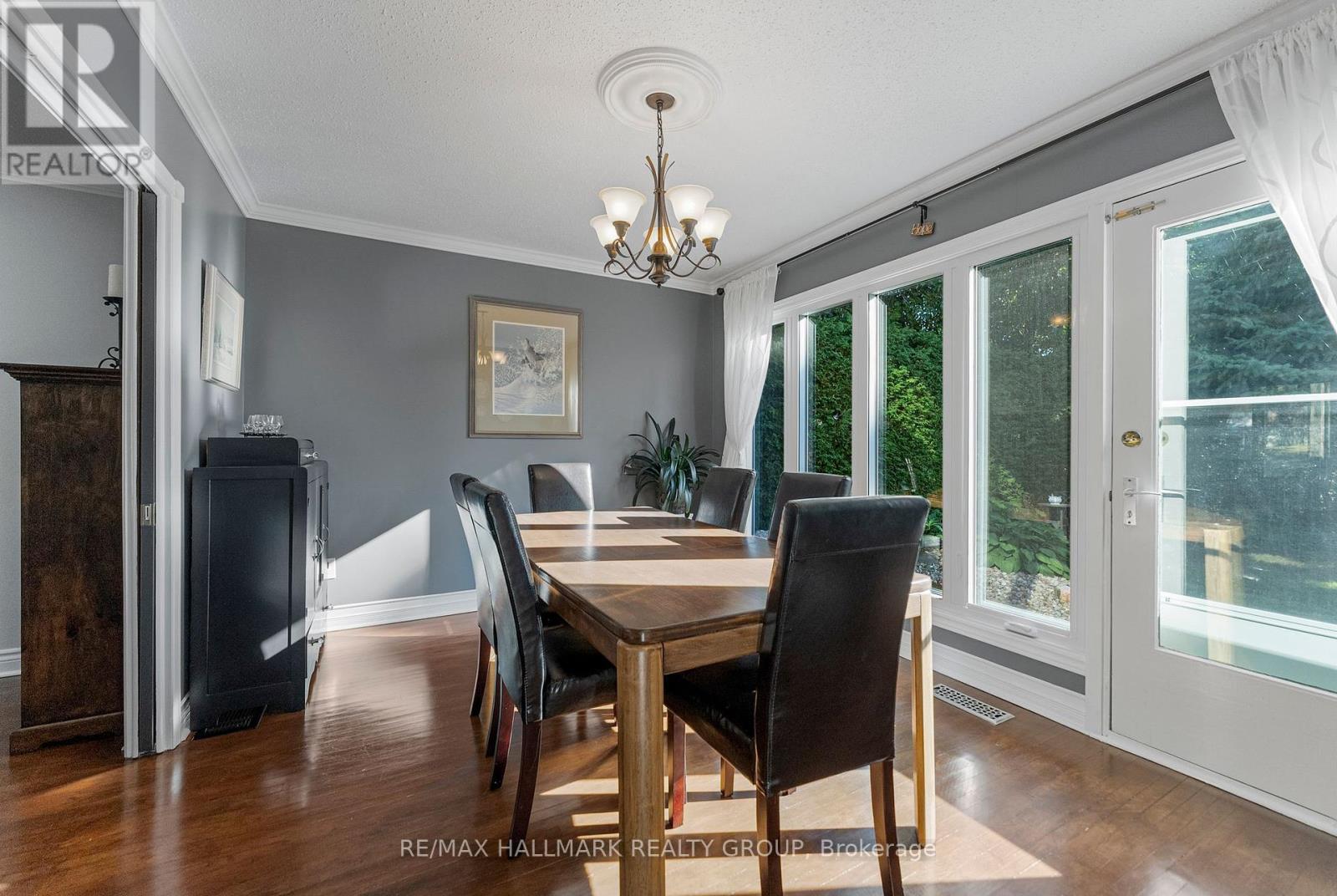 Photo 18 of 87 Leacock Drive, Ottawa ON