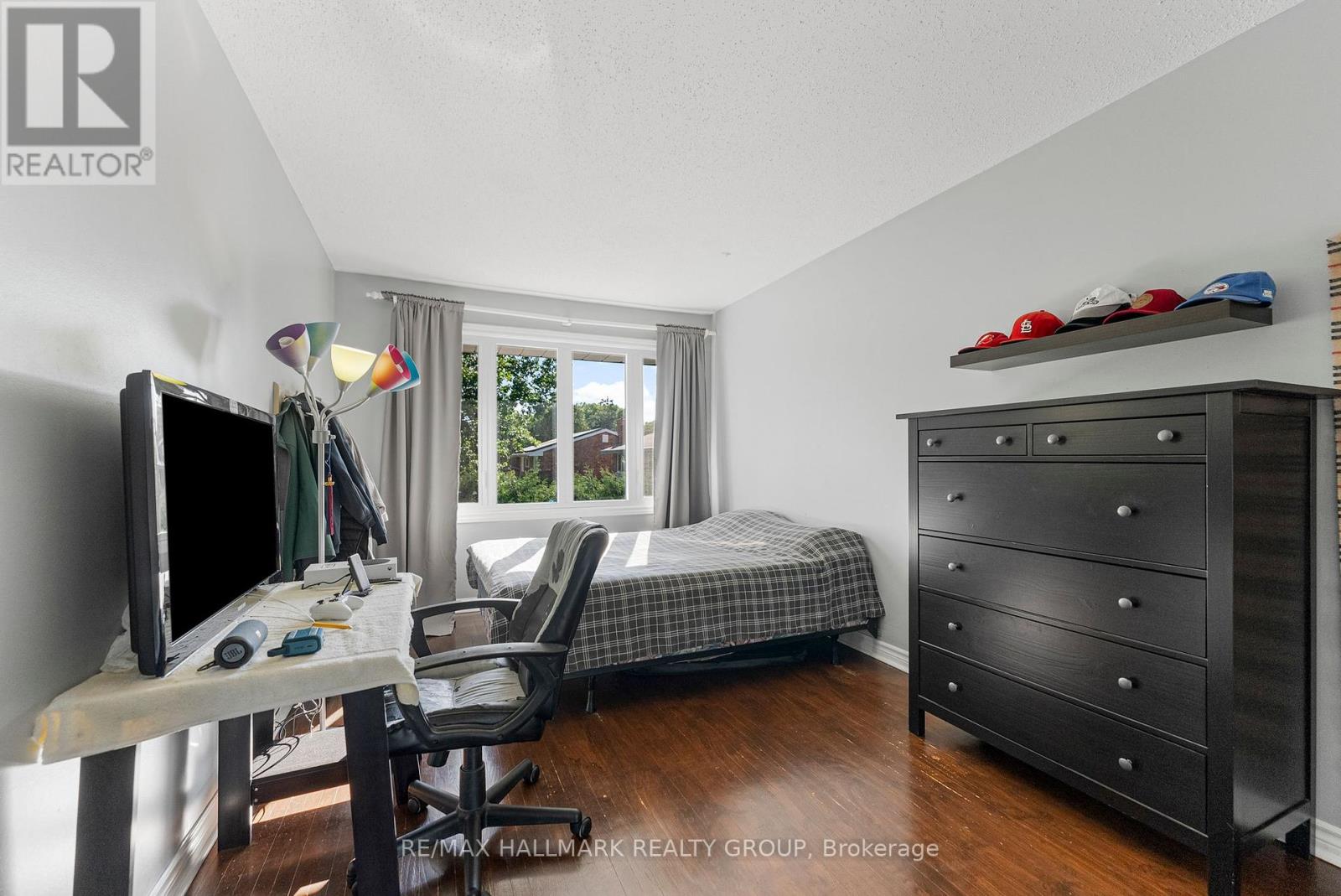 Photo 36 of 87 Leacock Drive, Ottawa ON