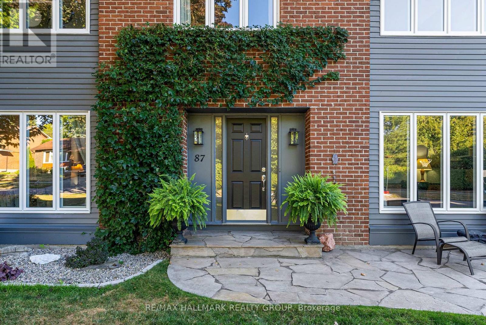 Photo 7 of 87 Leacock Drive, Ottawa ON