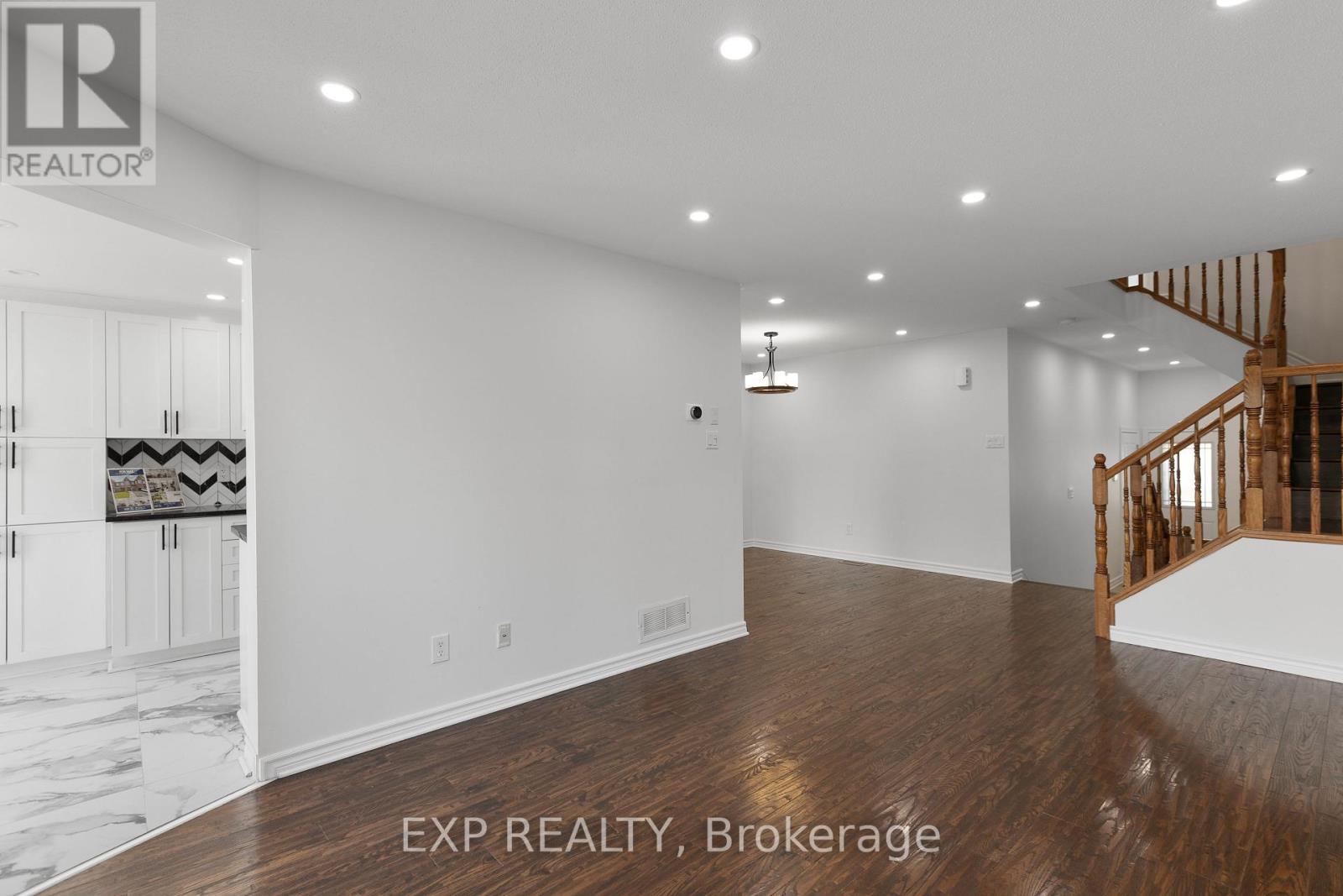 Photo 13 of 227 Monaco Place, Ottawa ON