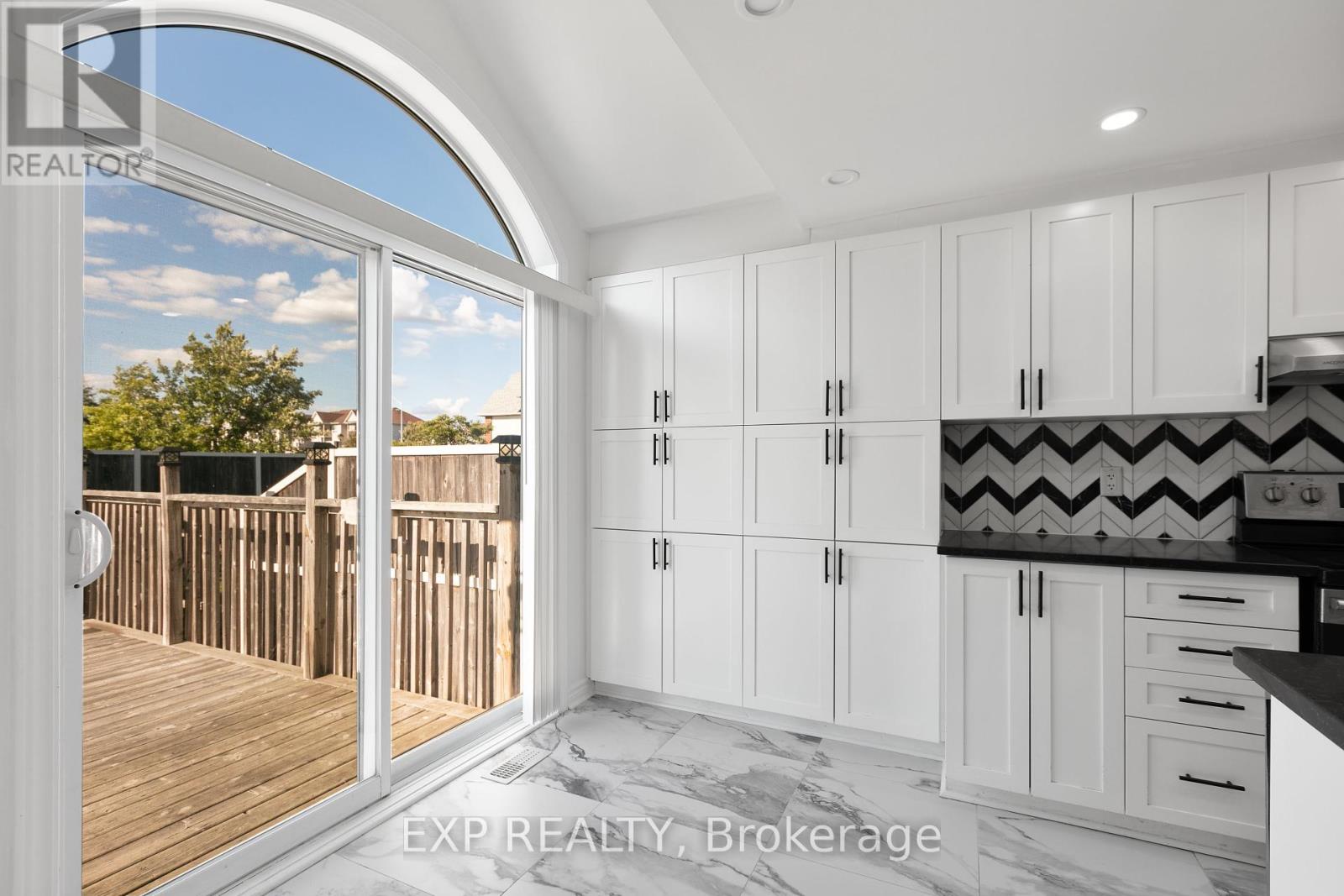 Photo 15 of 227 Monaco Place, Ottawa ON