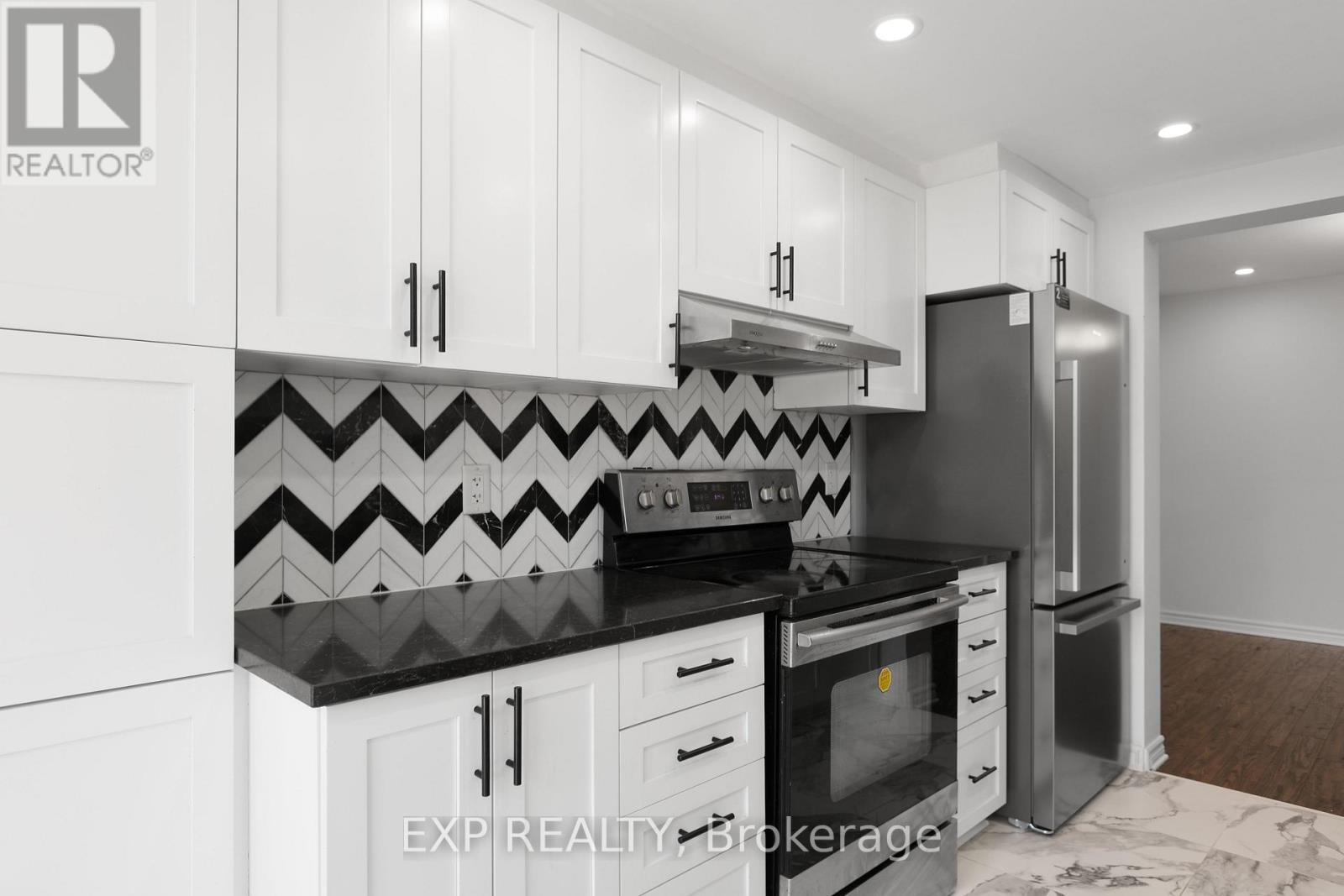 Photo 18 of 227 Monaco Place, Ottawa ON