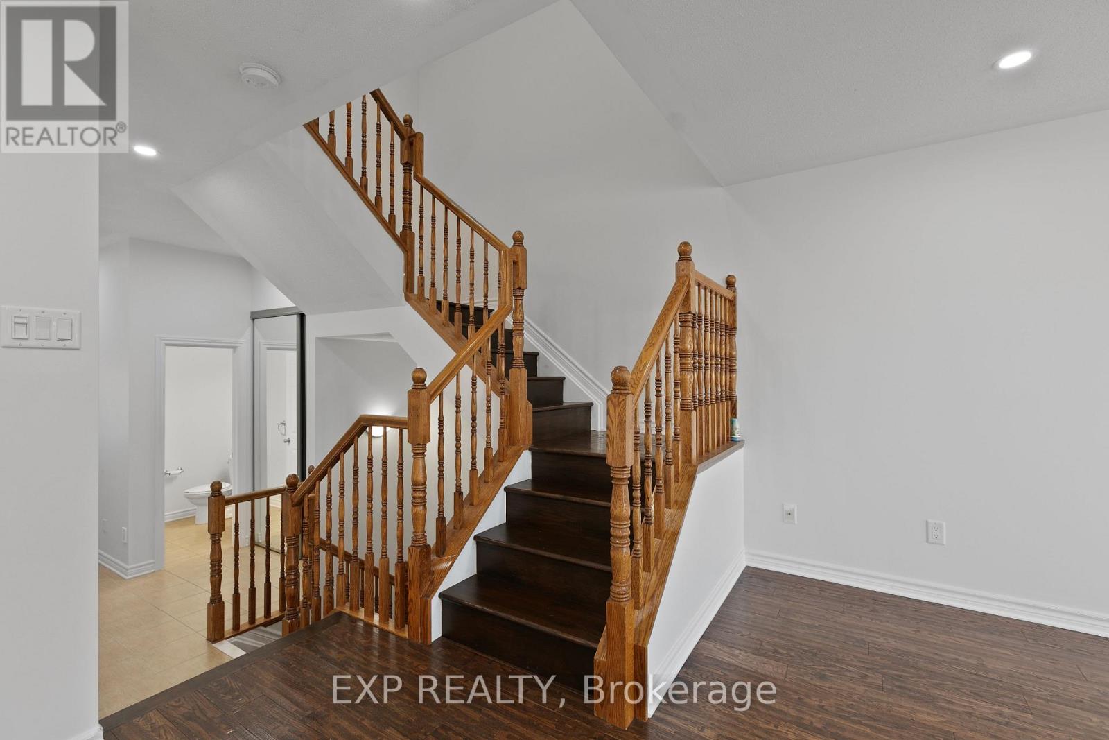Photo 21 of 227 Monaco Place, Ottawa ON