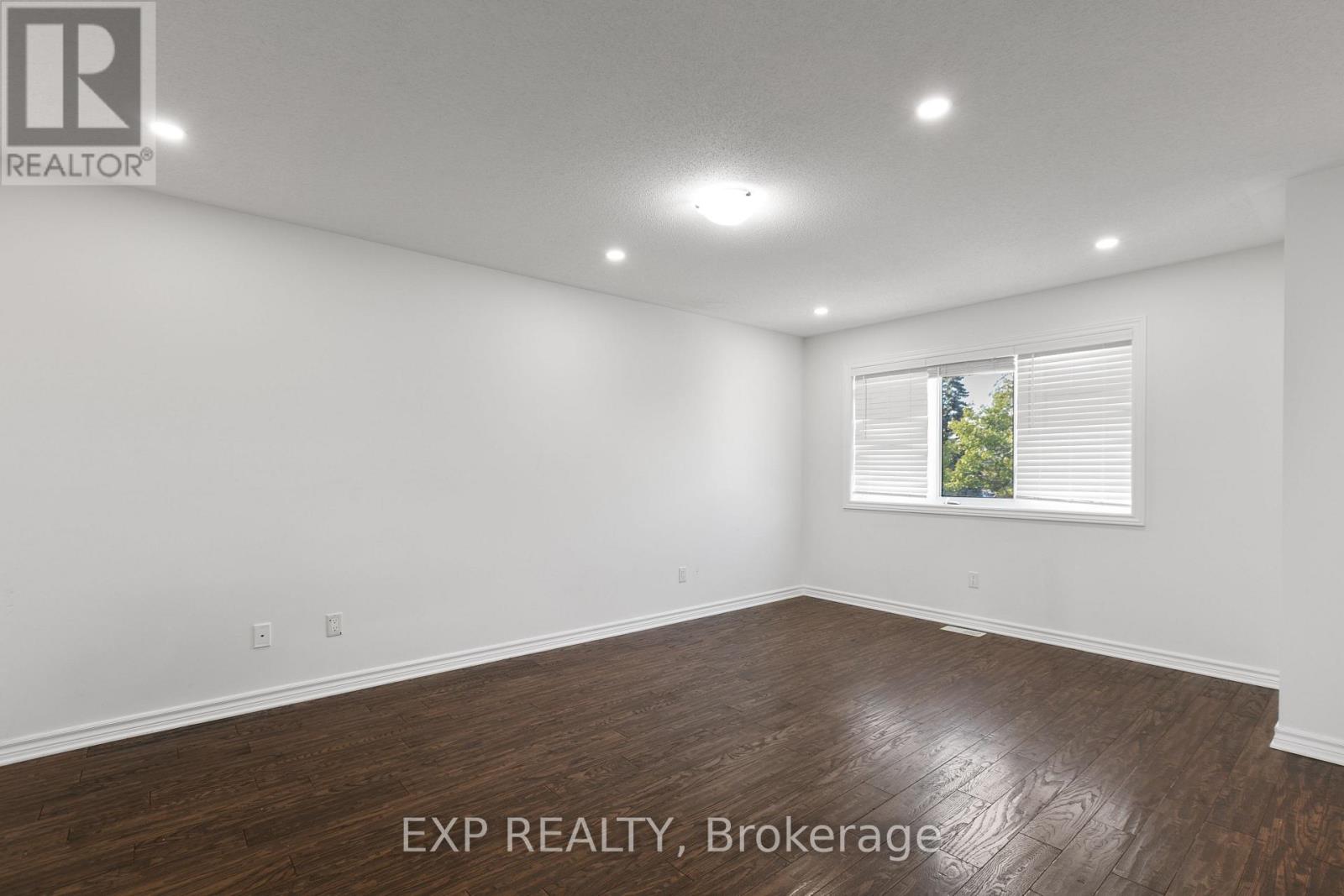 Photo 30 of 227 Monaco Place, Ottawa ON