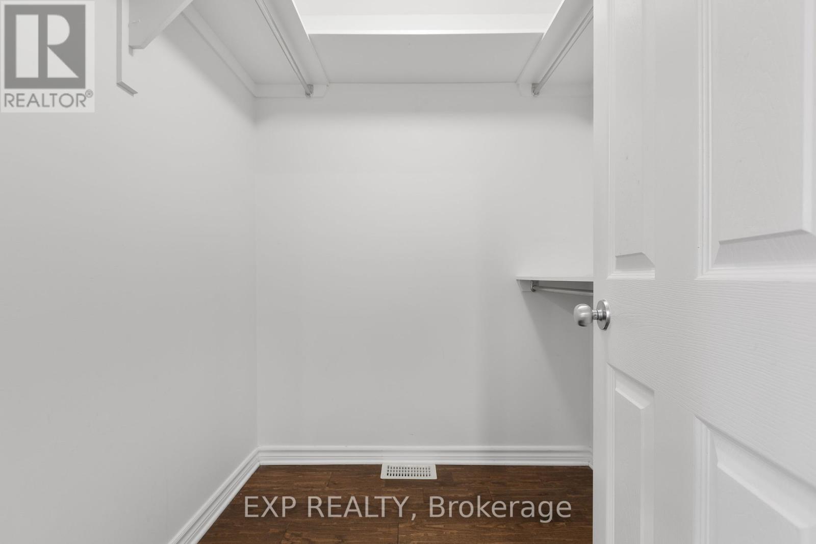 Photo 35 of 227 Monaco Place, Ottawa ON