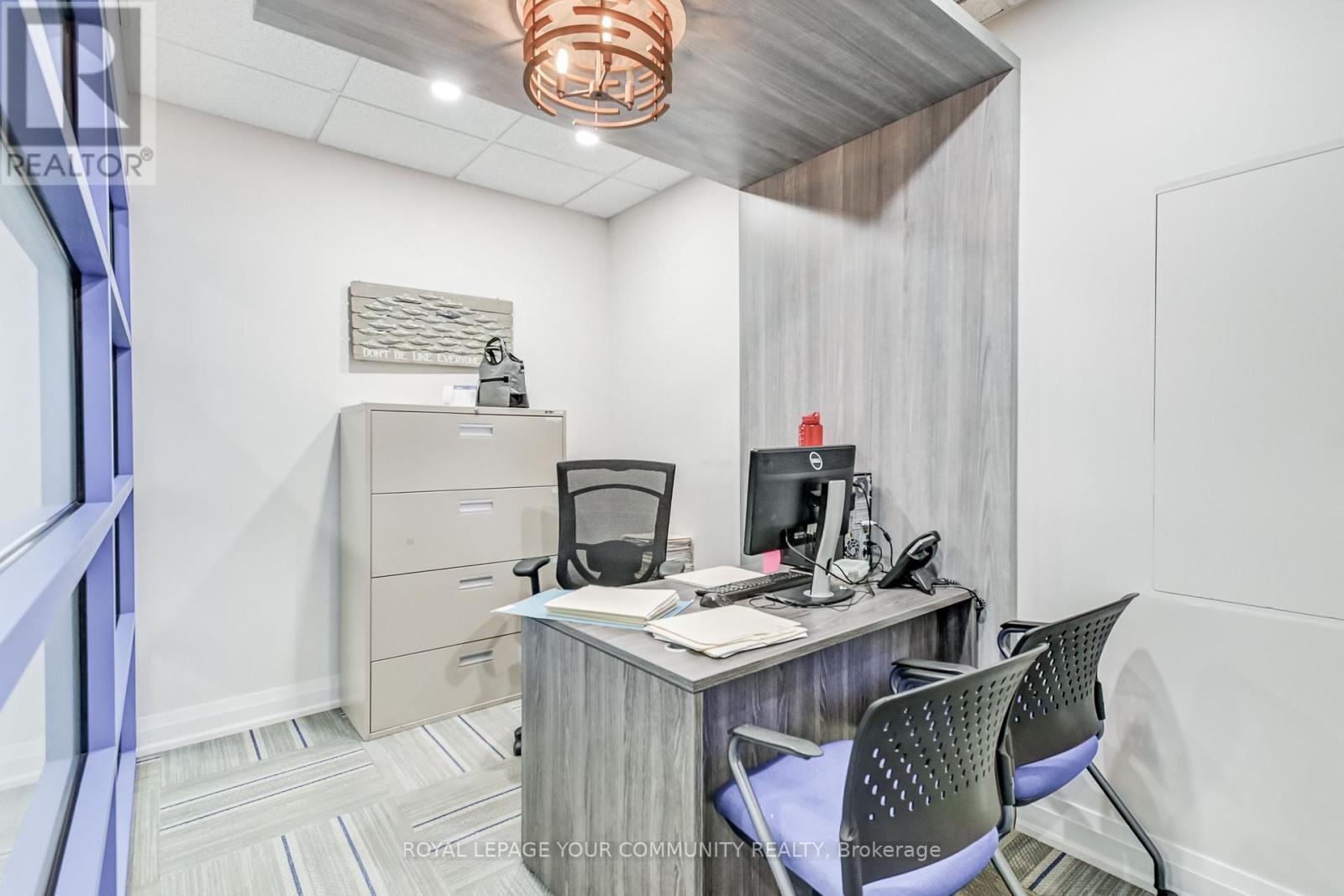 Photo 10 of East 6 1185 Queensway, Mississauga ON