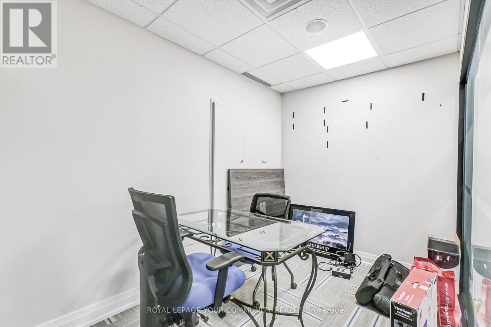 Photo 27 of East 6 1185 Queensway, Mississauga ON