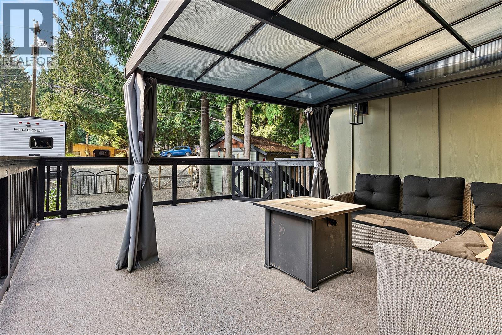 Photo 11 of 2123 Sarita Rd, Shawnigan Lake BC