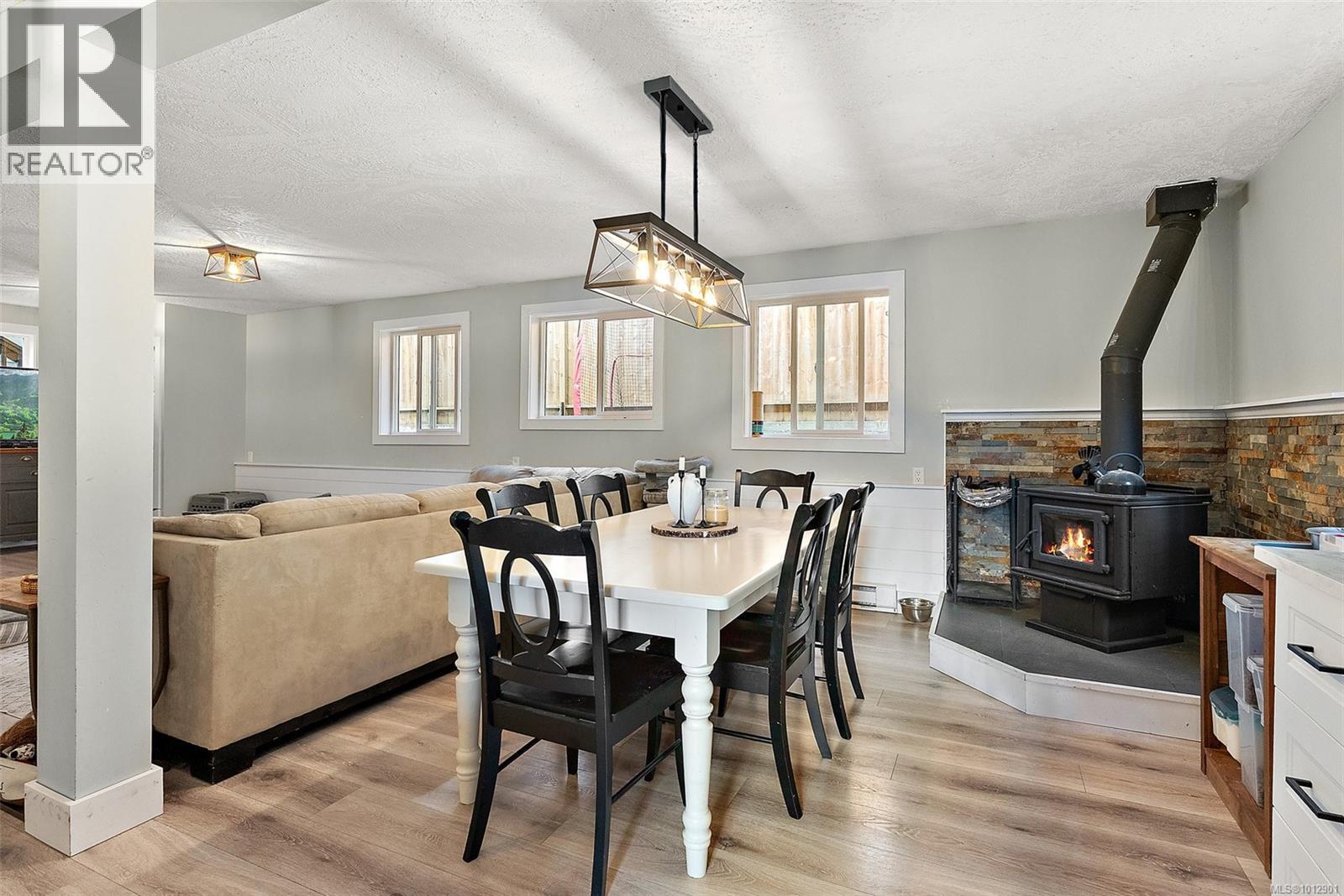 Photo 17 of 2123 Sarita Rd, Shawnigan Lake BC