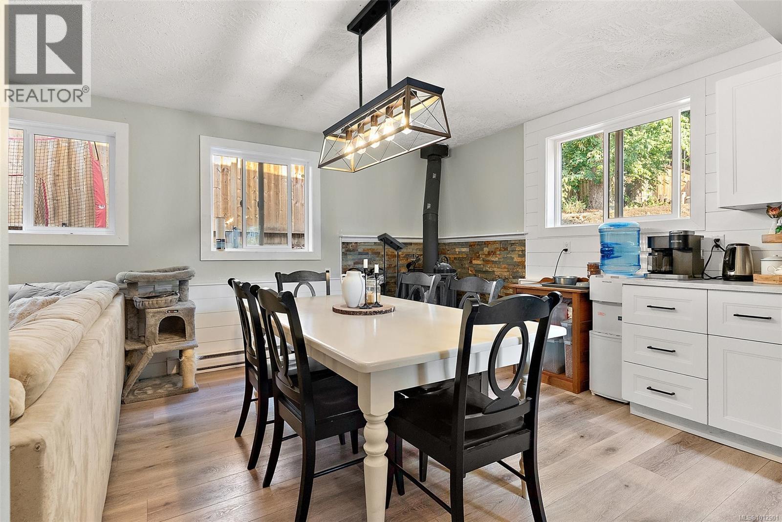 Photo 19 of 2123 Sarita Rd, Shawnigan Lake BC