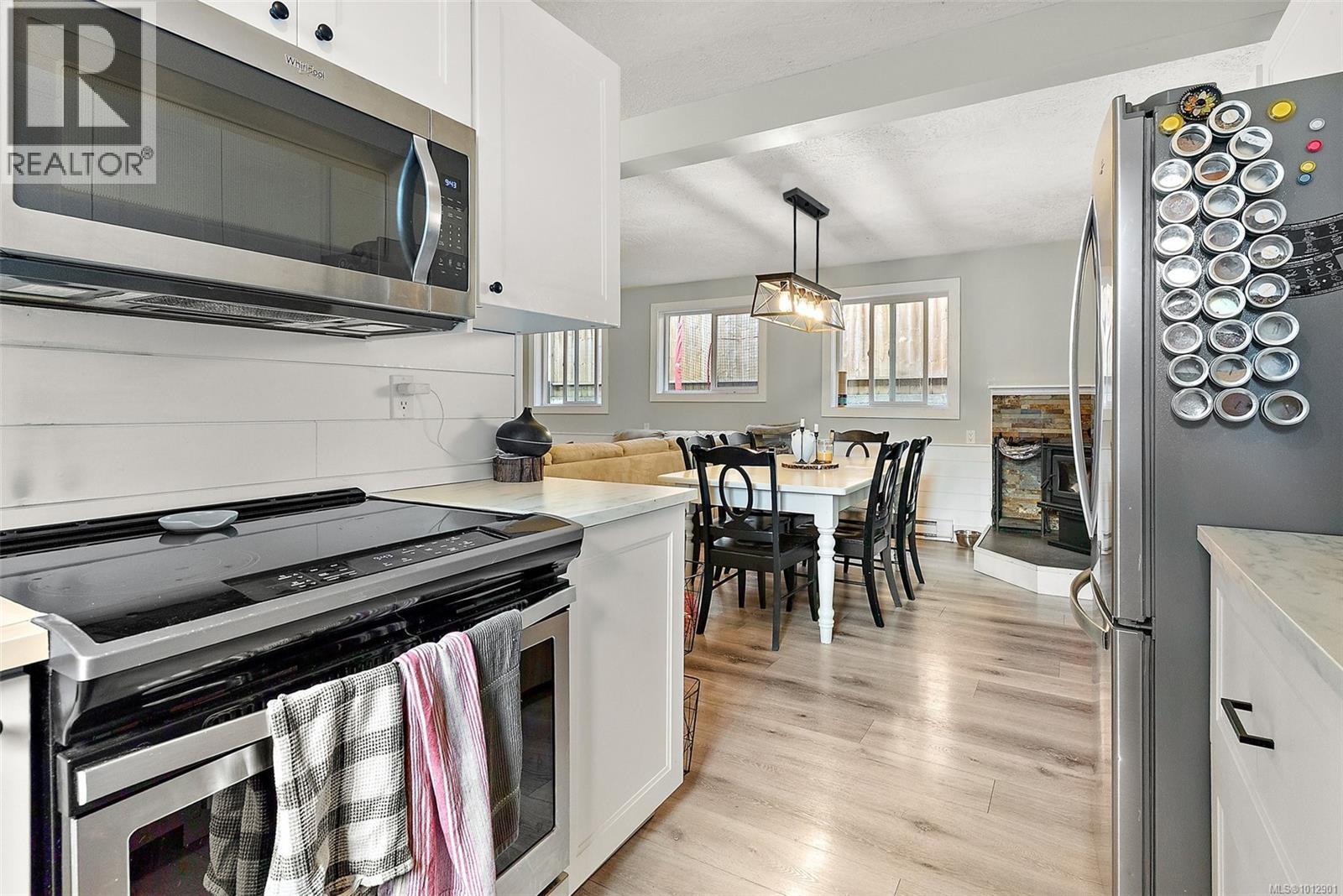 Photo 21 of 2123 Sarita Rd, Shawnigan Lake BC
