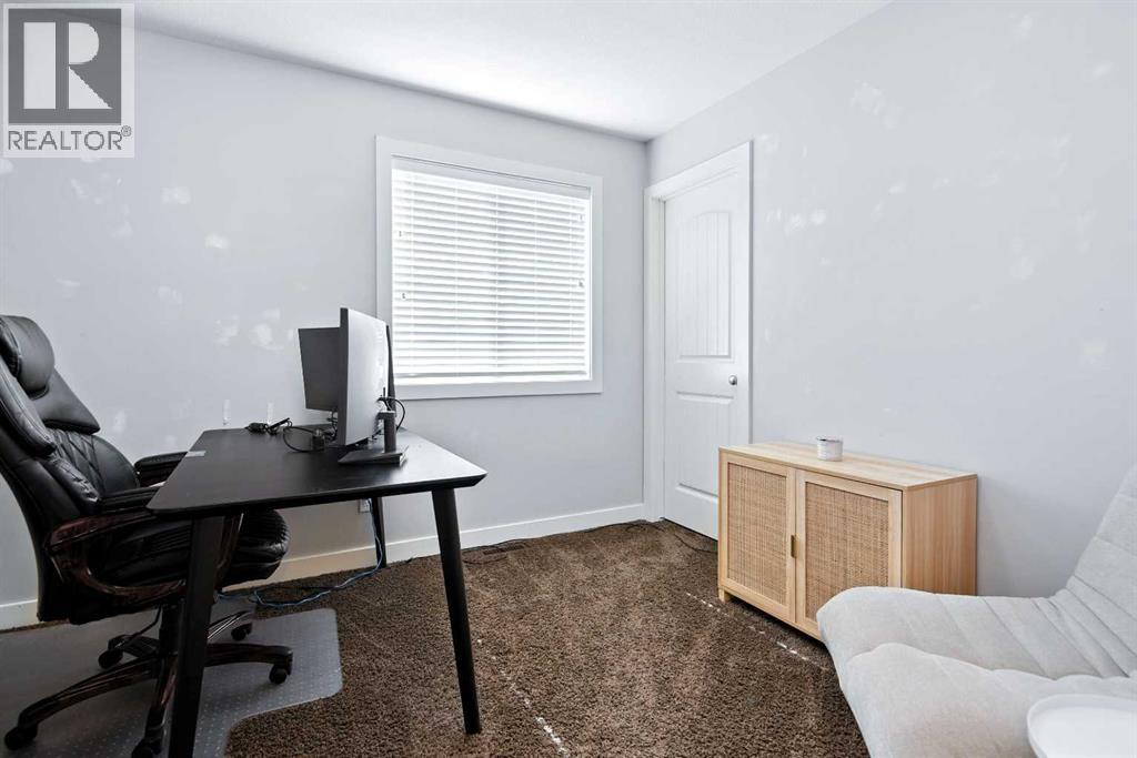 Photo 23 of 138 Bowman Circle, Sylvan Lake AB