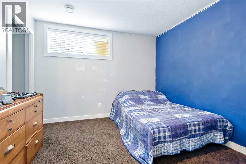 Photo 36 of 138 Bowman Circle, Sylvan Lake AB