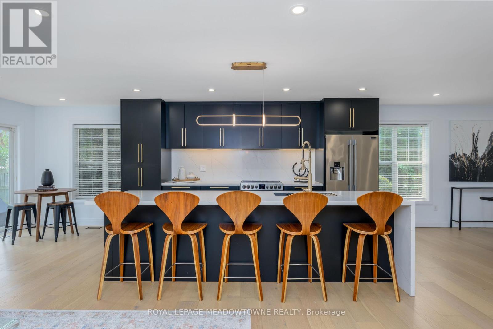 Photo 12 of 65 Browns Crescent, Halton Hills ON