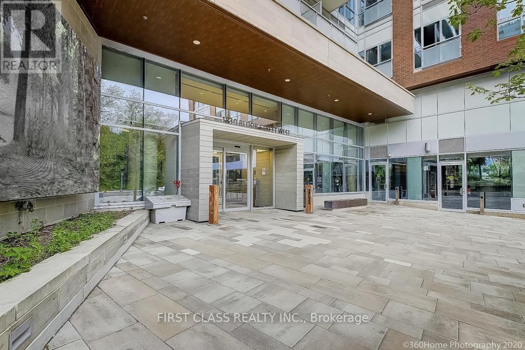 Photo 1 of 1020 1830 Bloor Street W, Toronto ON
