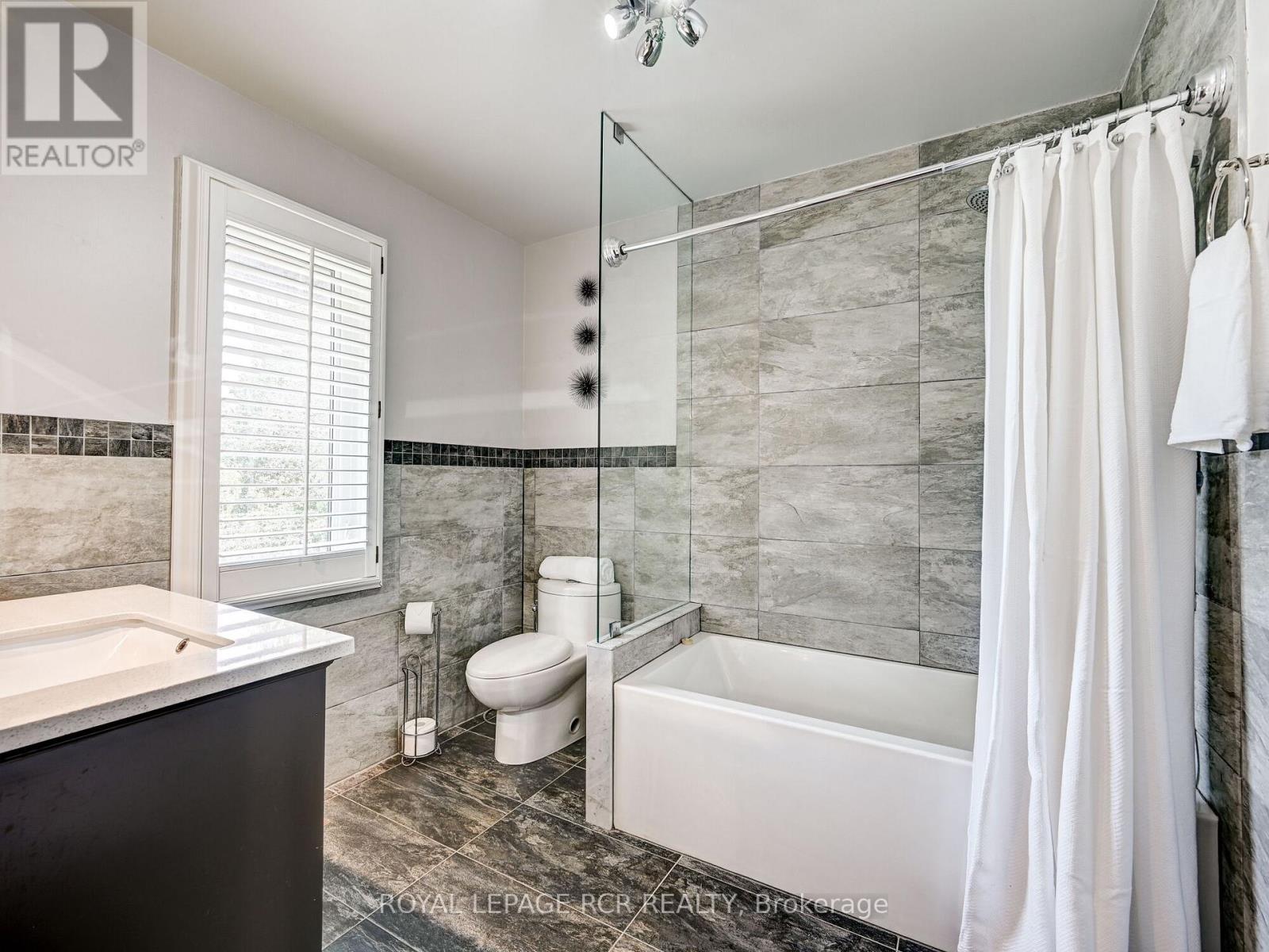 Photo 14 of 14902 Mount Pleasant Road, Caledon ON