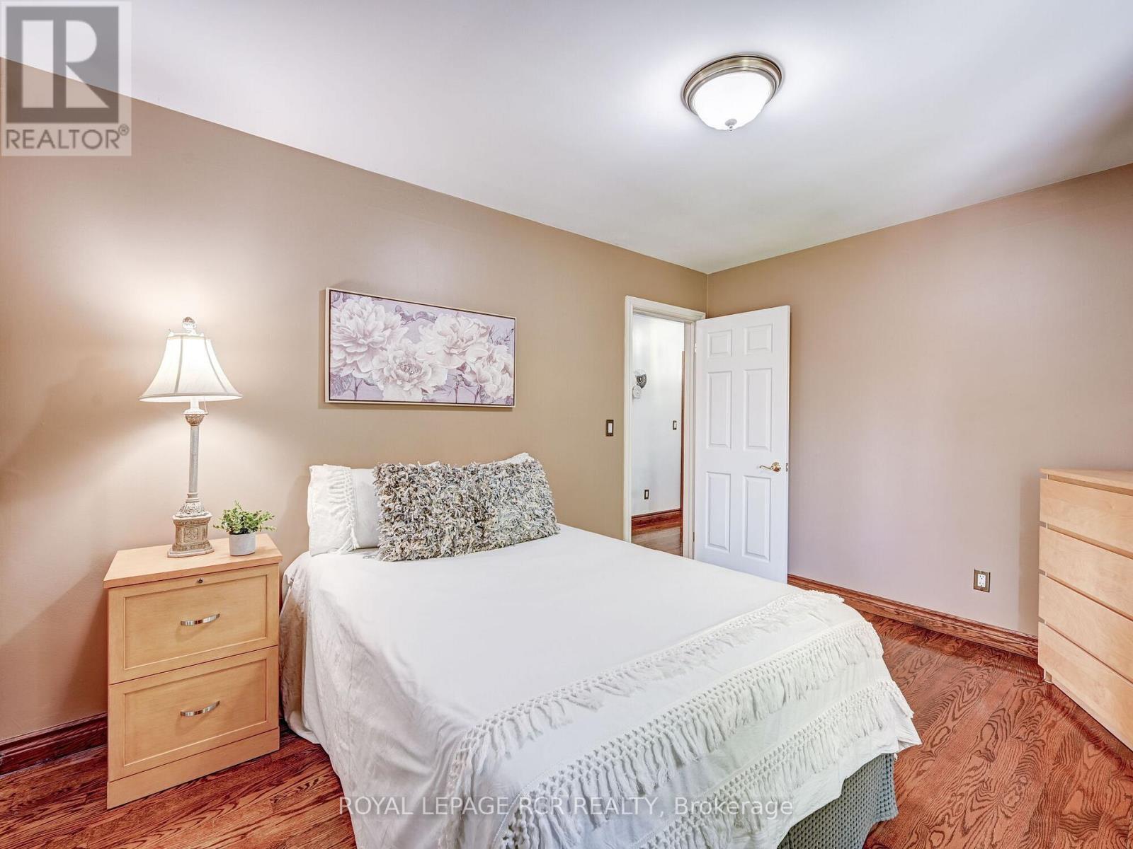 Photo 16 of 14902 Mount Pleasant Road, Caledon ON