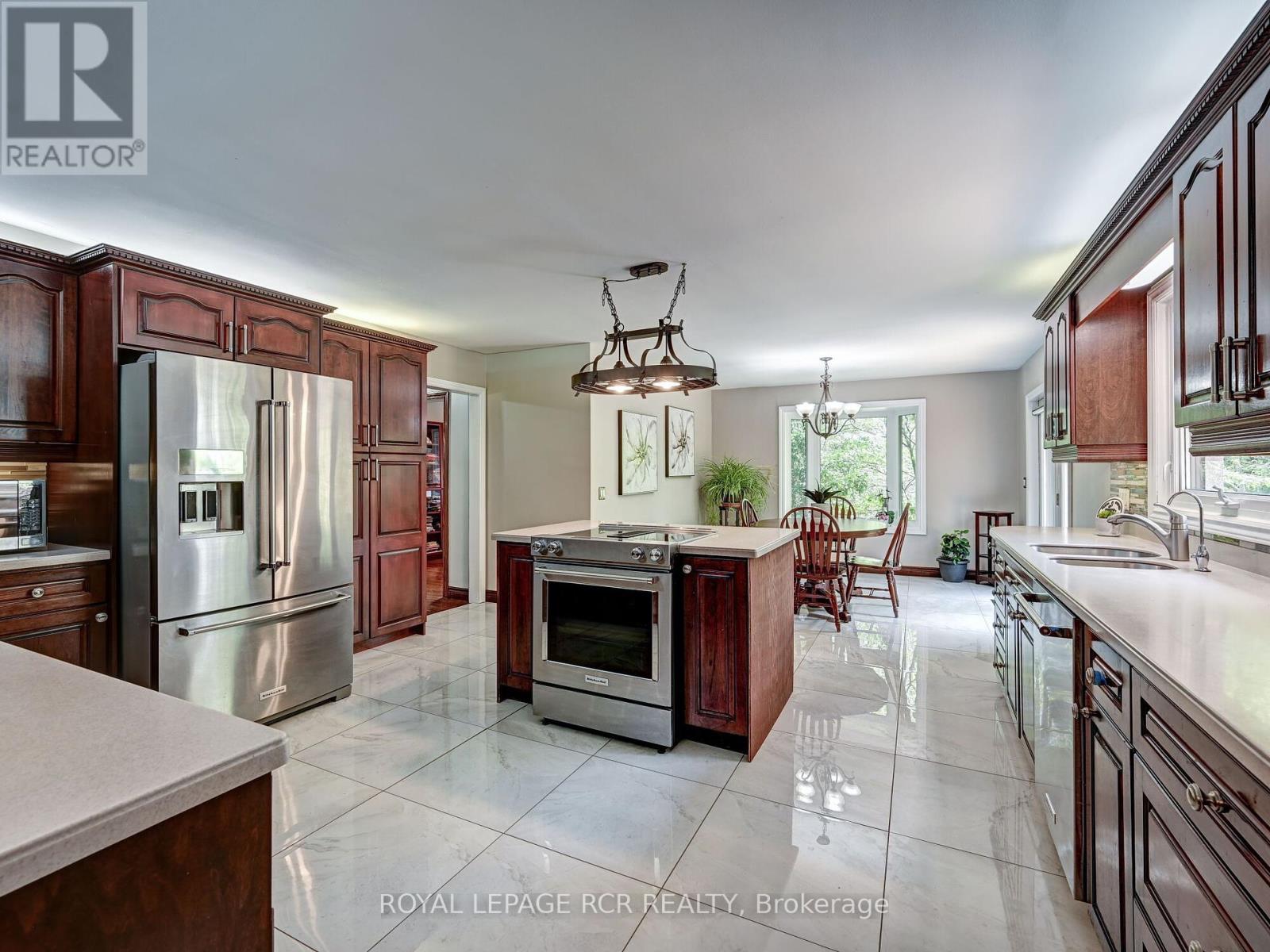 Photo 9 of 14902 Mount Pleasant Road, Caledon ON