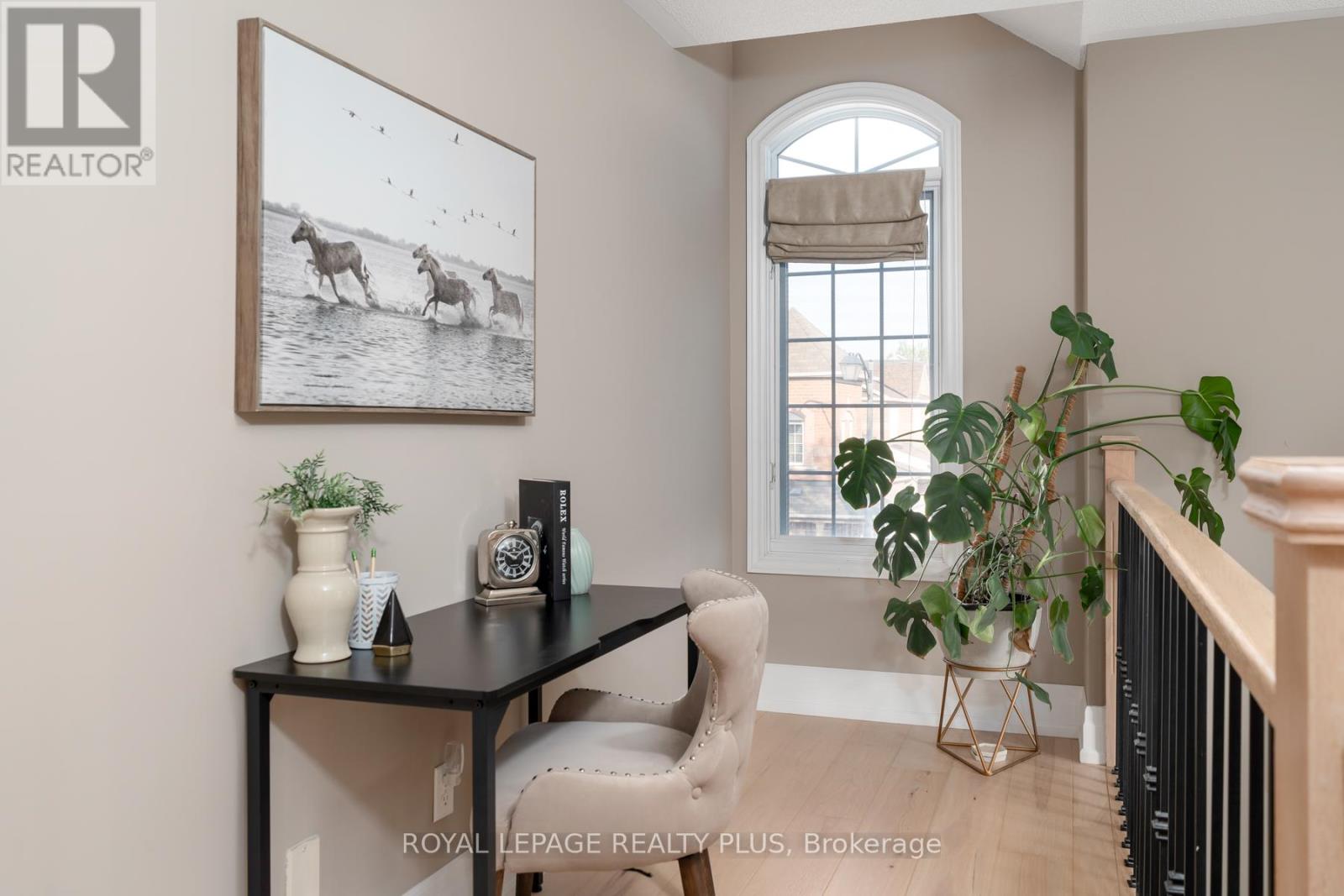 Photo 22 of 1059 Mcclenahan Crescent, Milton ON