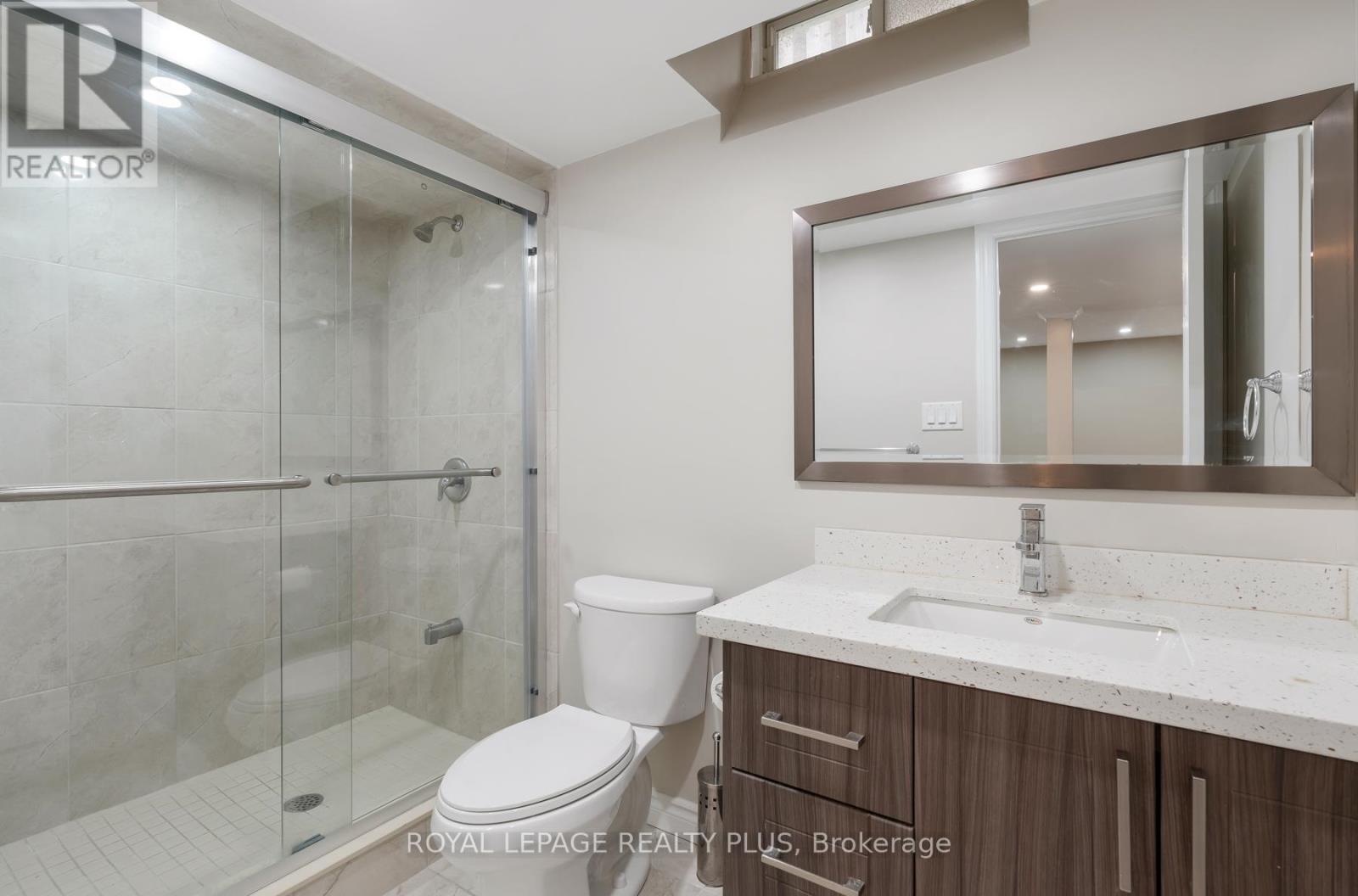 Photo 39 of 1059 Mcclenahan Crescent, Milton ON