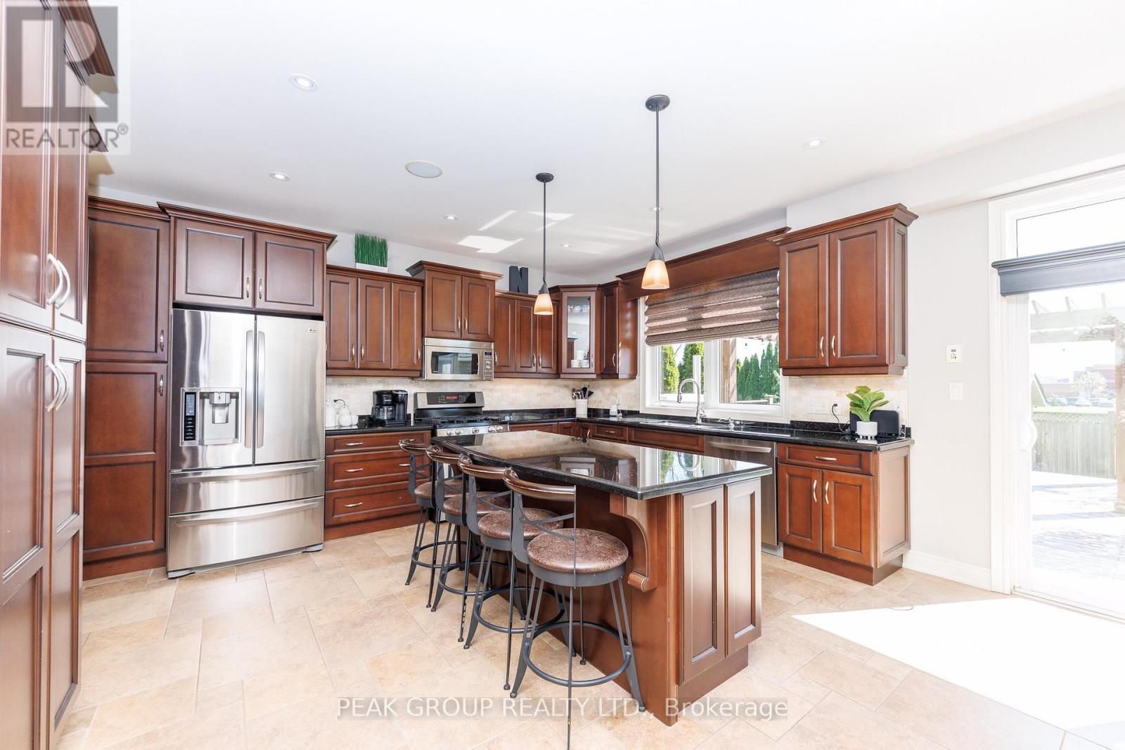 Photo 11 of 7178 St Michael Avenue, Niagara Falls ON