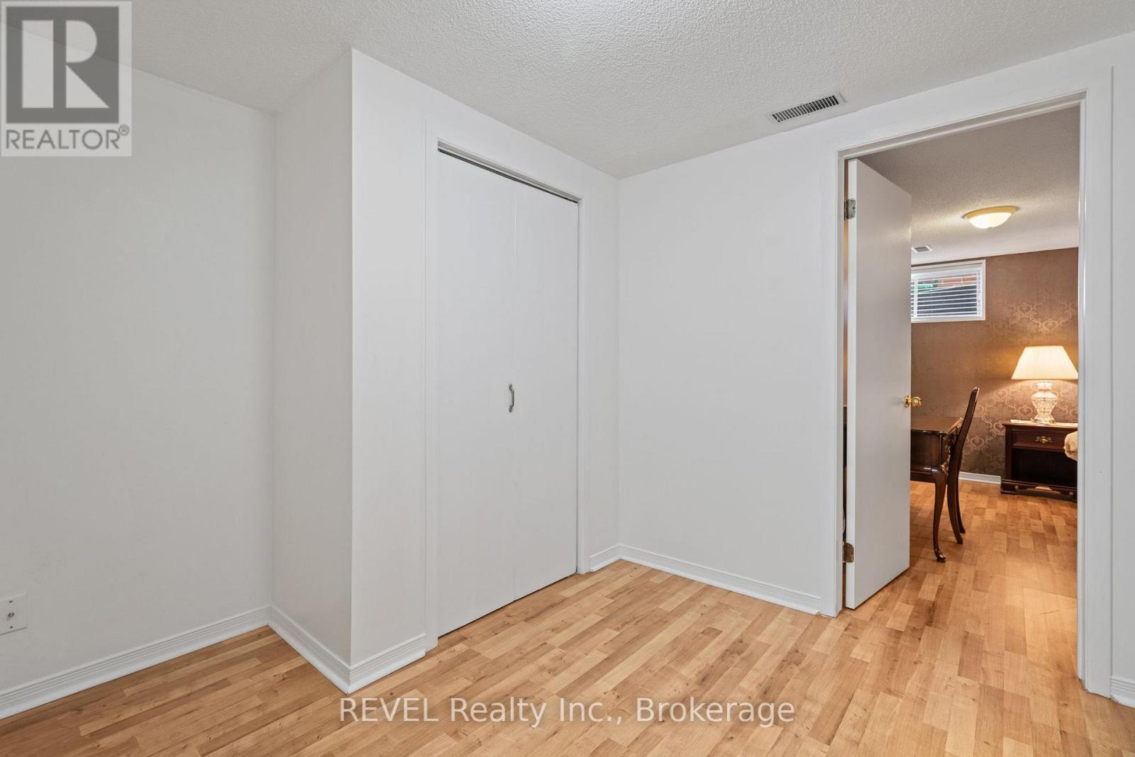 Photo 9 of Lower 101 Wellandvale Drive, Welland ON
