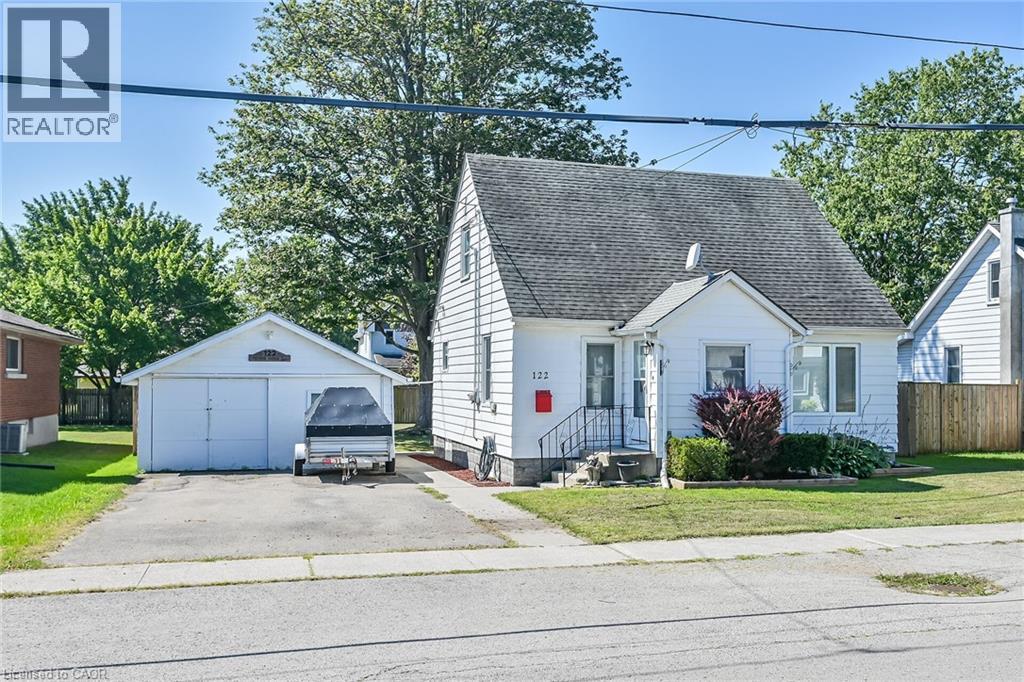 Photo 1 of 122 Fairview Avenue E, Dunnville ON