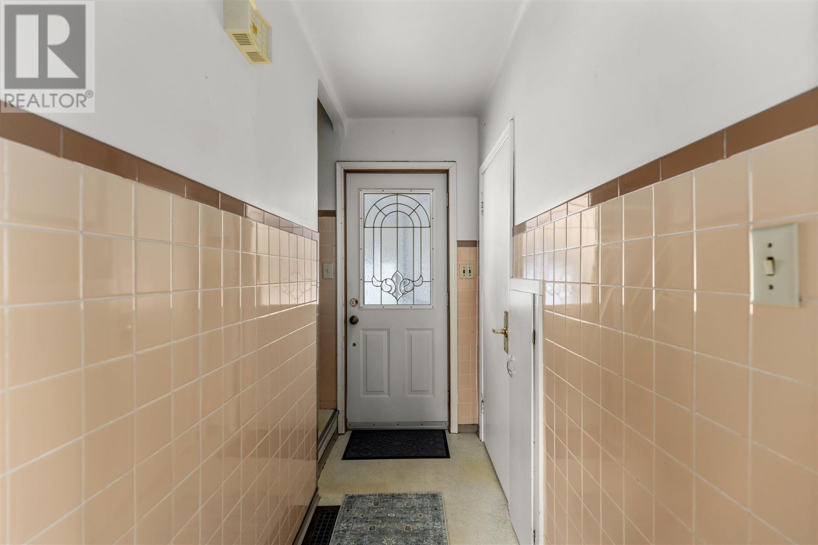 Photo 25 of 1287 Wellington St E, Sault Ste Marie ON