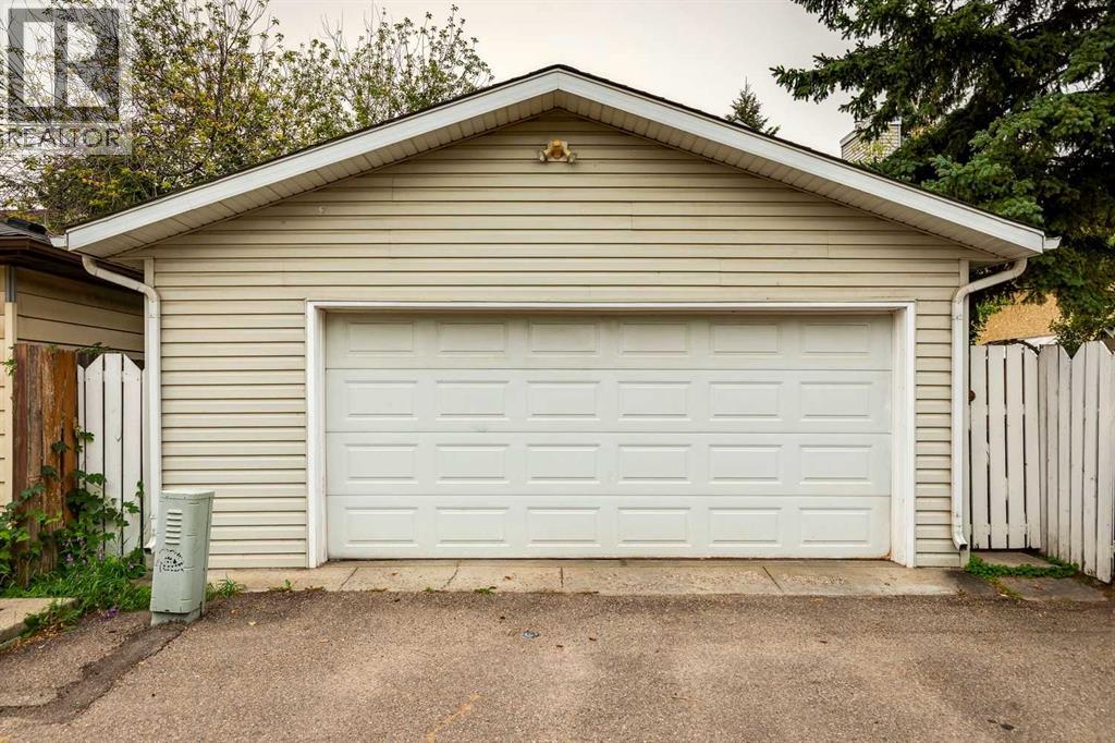 Photo 40 of 888 Riverbend Drive Se, Calgary AB