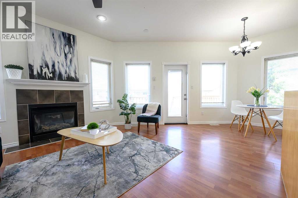 Photo 5 of 11402 82 Avenue, Grande Prairie AB