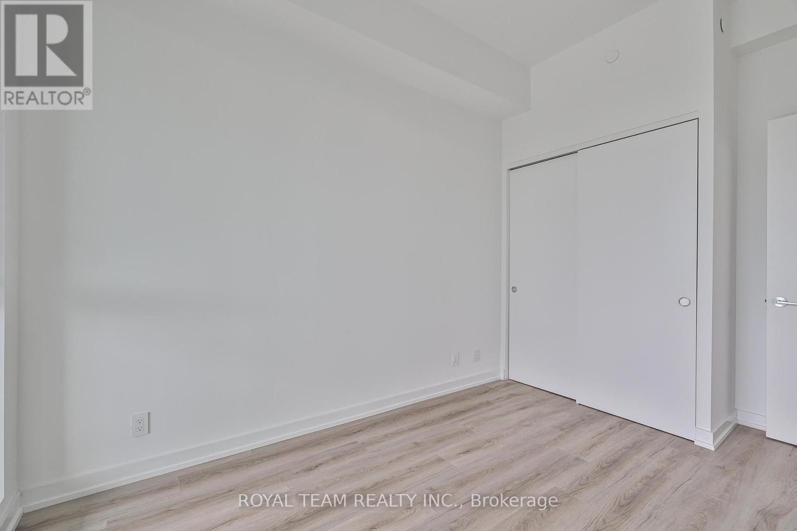 Photo 18 of 203 722 Marlee Avenue, Toronto ON