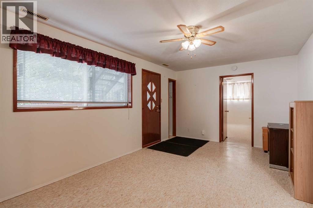 Photo 14 of 2021 33 Street Sw, Calgary AB