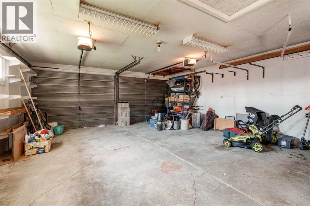 Photo 30 of 2021 33 Street Sw, Calgary AB