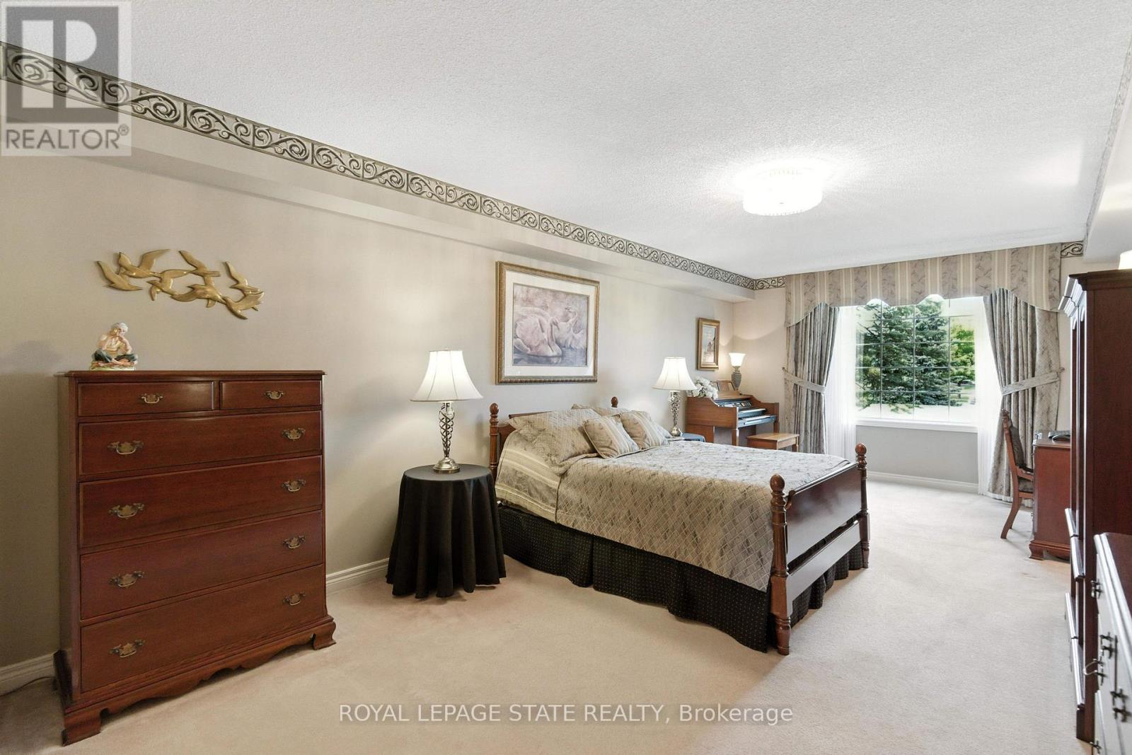 Photo 23 of 101 980 Golf Links Road, Hamilton ON