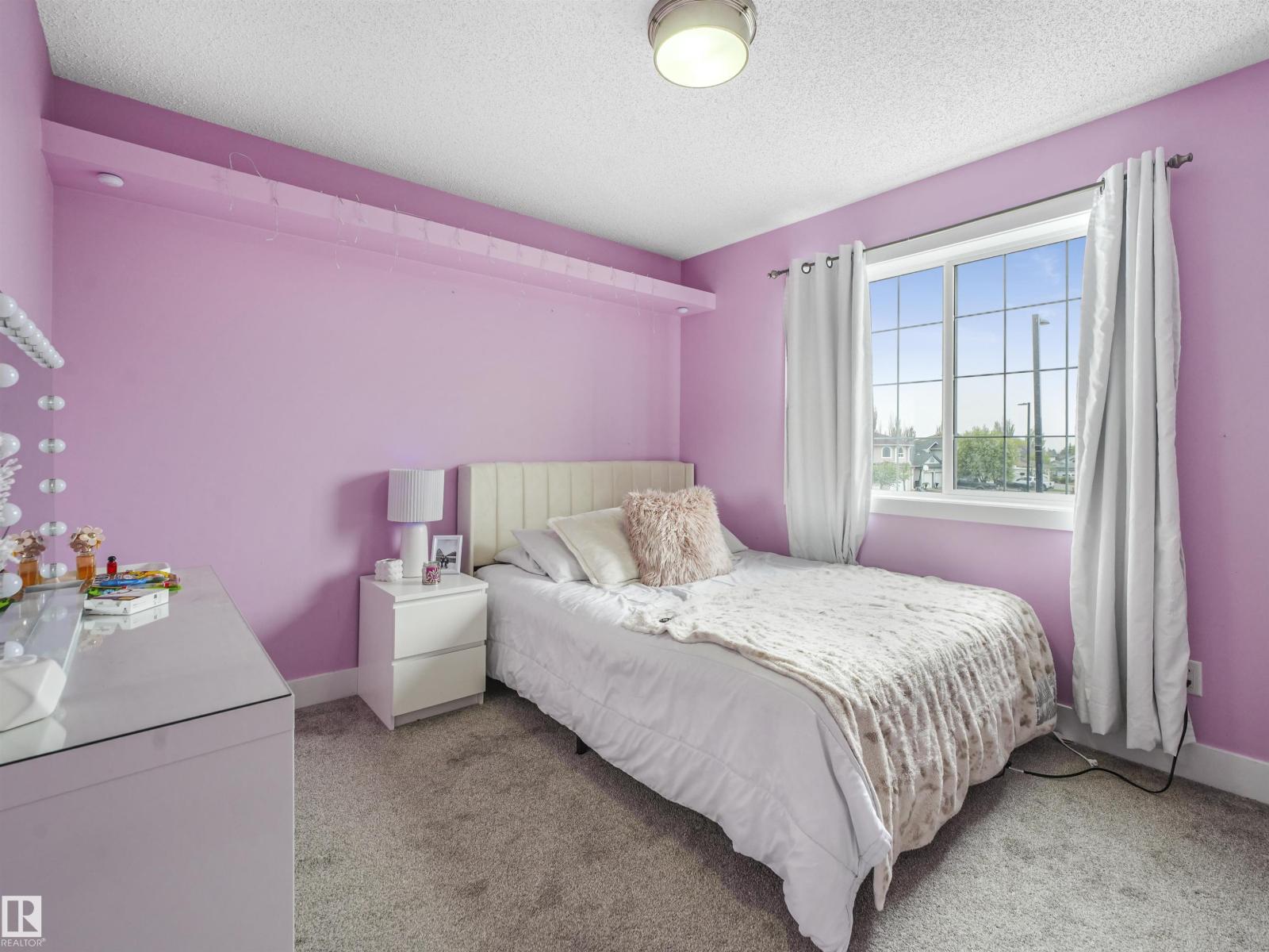 Photo 26 of 3707 28 St Nw, Edmonton AB