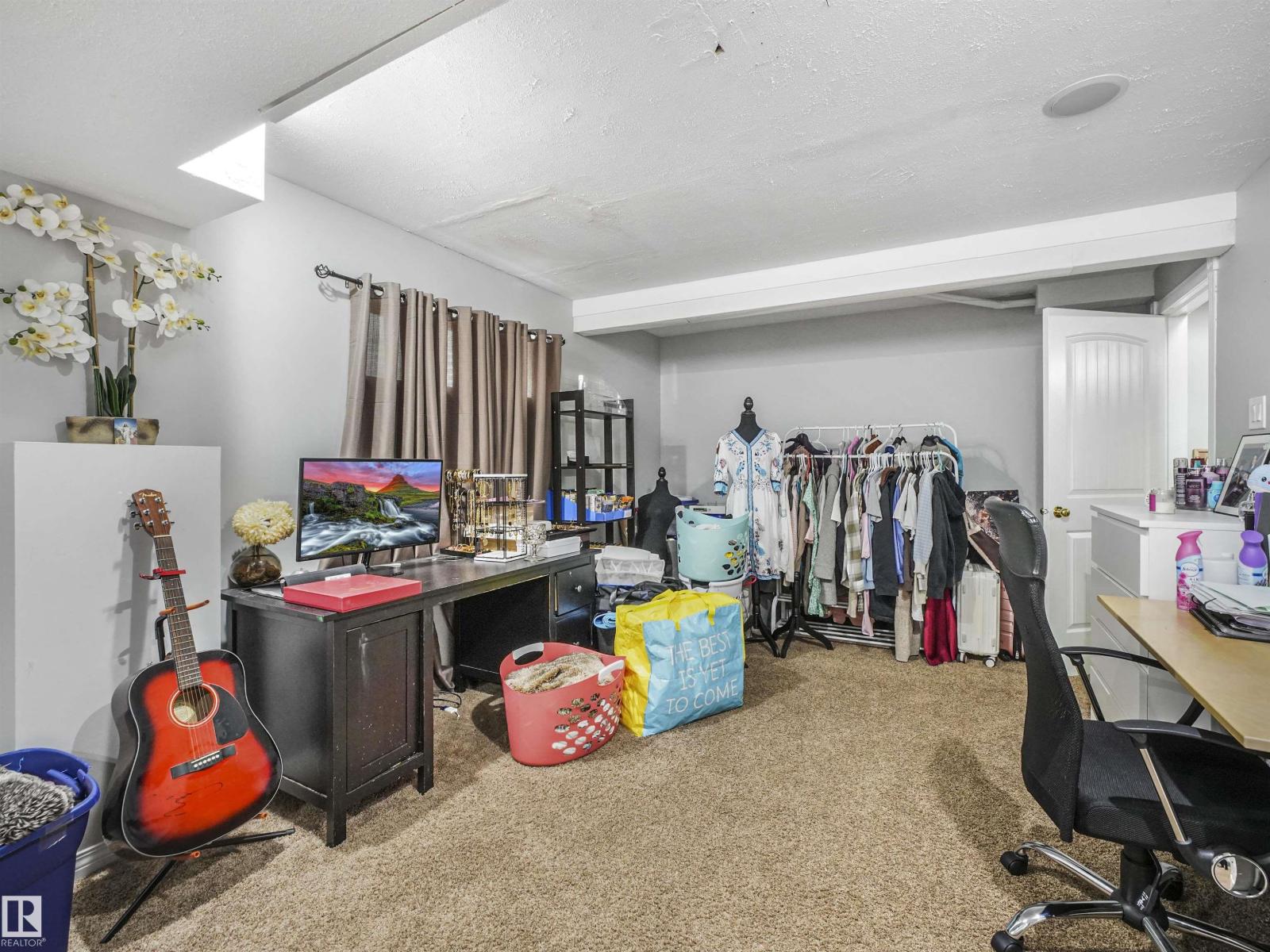 Photo 28 of 3707 28 St Nw, Edmonton AB