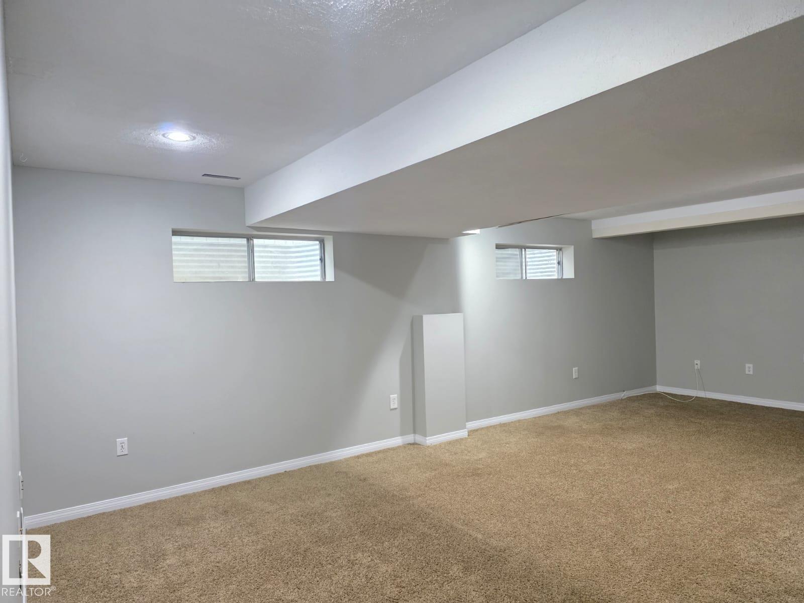 Photo 29 of 3707 28 St Nw, Edmonton AB