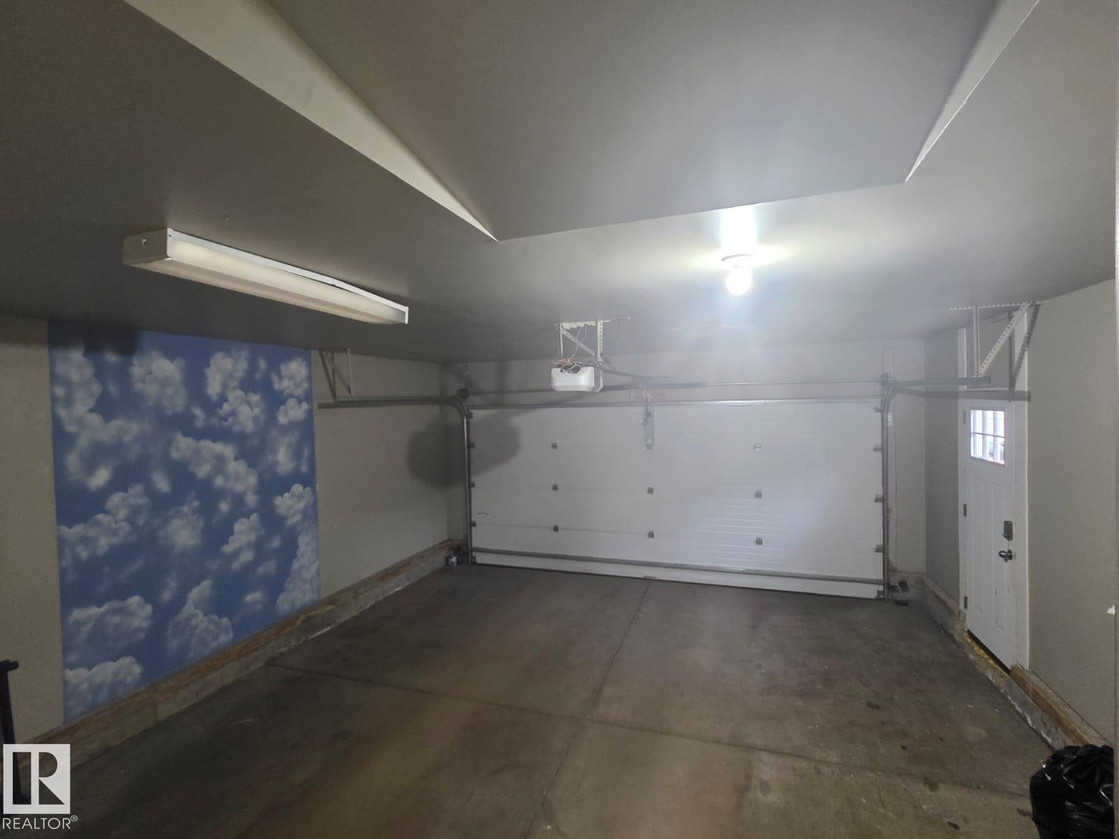 Photo 31 of 3707 28 St Nw, Edmonton AB