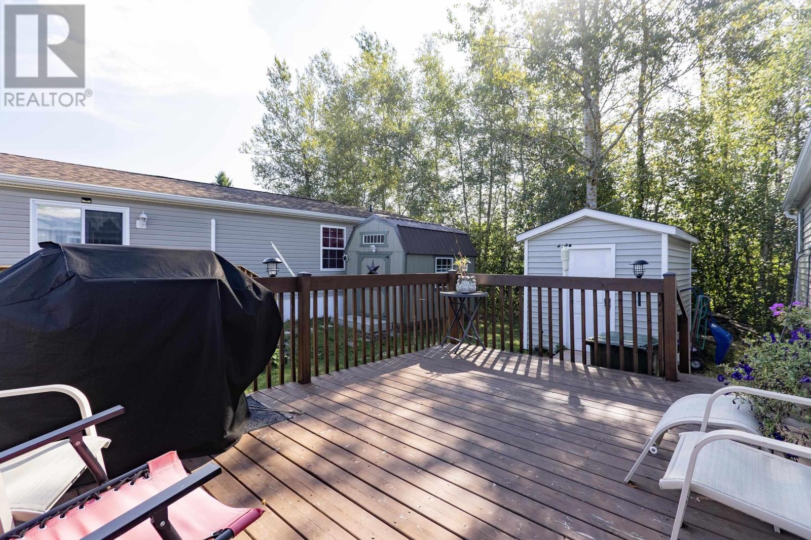 Photo 5 of 51 Pinehurst Street, Amherst NS
