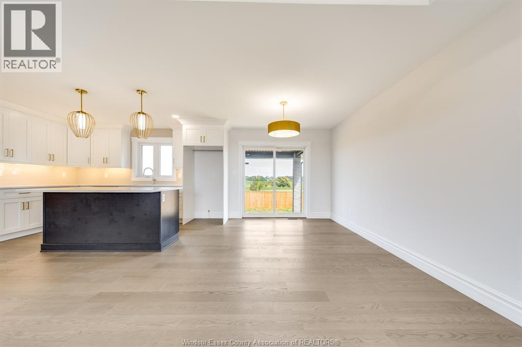 Photo 17 of 629 Summit Street, Lakeshore ON