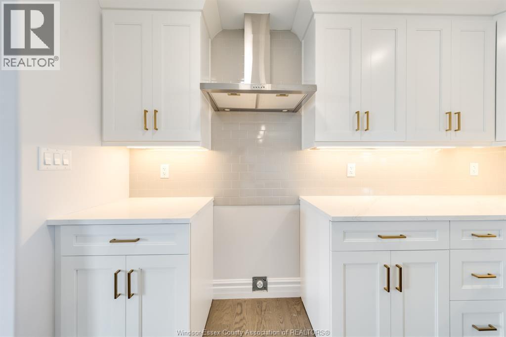 Photo 23 of 629 Summit Street, Lakeshore ON