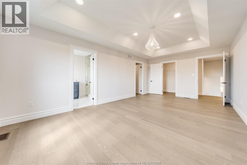 Photo 39 of 629 Summit Street, Lakeshore ON