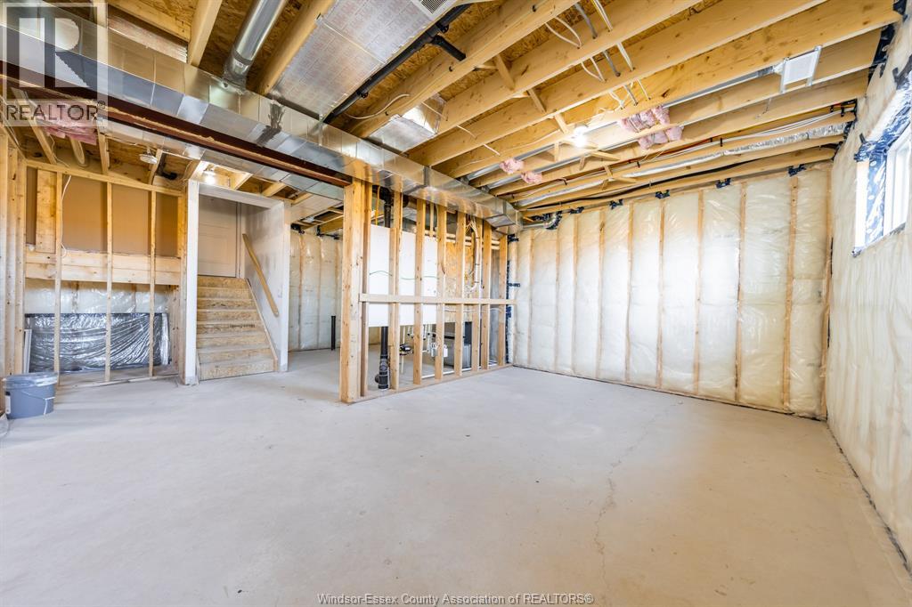 Photo 45 of 629 Summit Street, Lakeshore ON