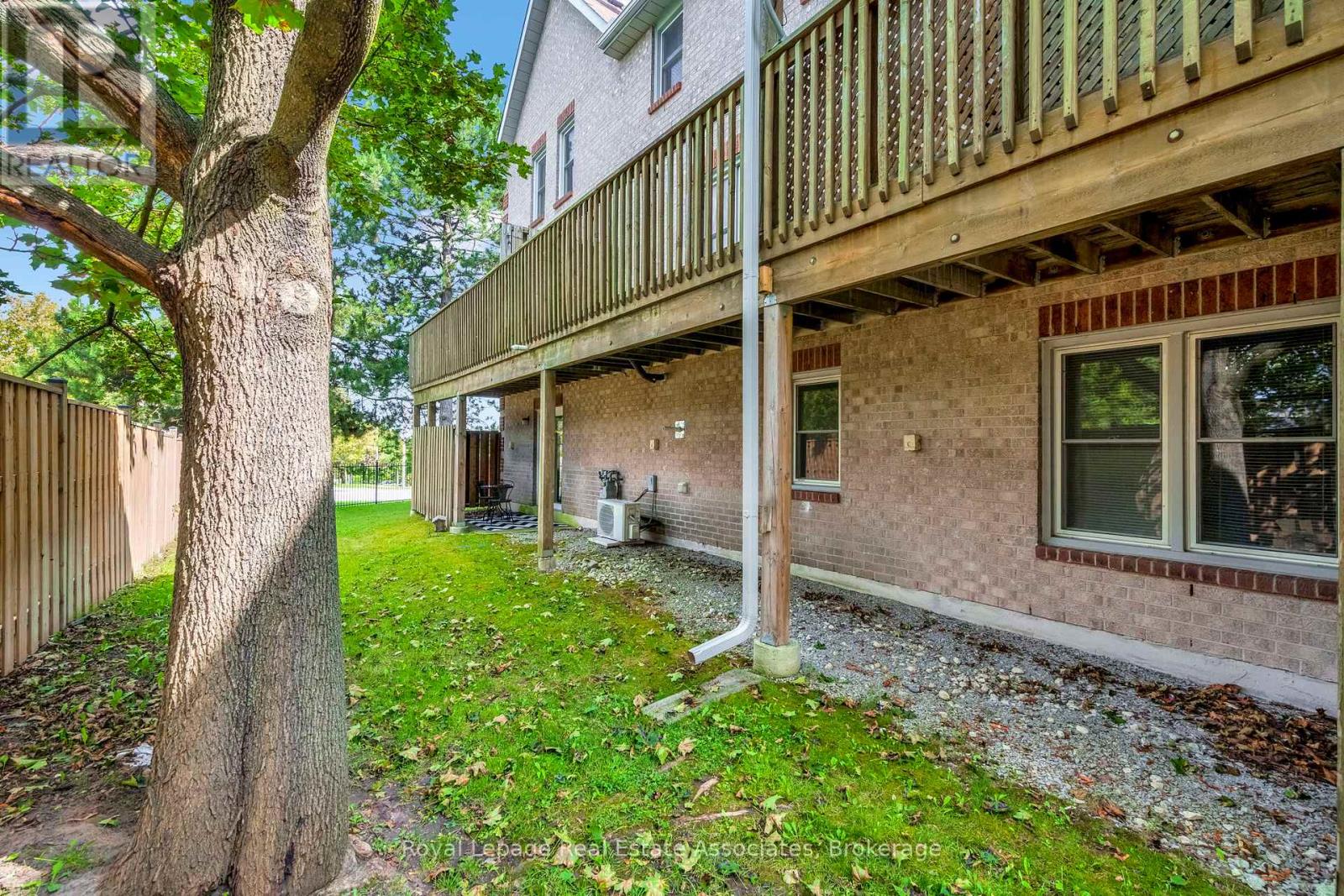 Photo 20 of 2 119 Dambrosio Drive, Barrie ON