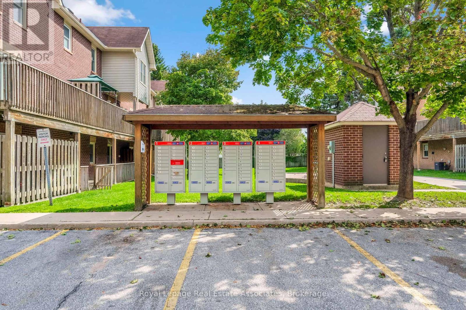Photo 22 of 2 119 Dambrosio Drive, Barrie ON