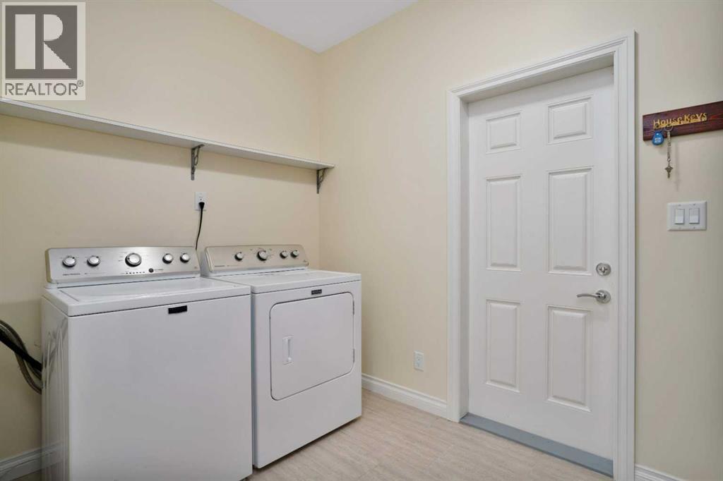 Photo 33 of 26 Parson Drive, Sylvan Lake AB