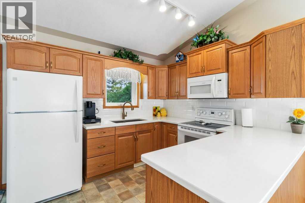 1 Westin Place, Sylvan Lake