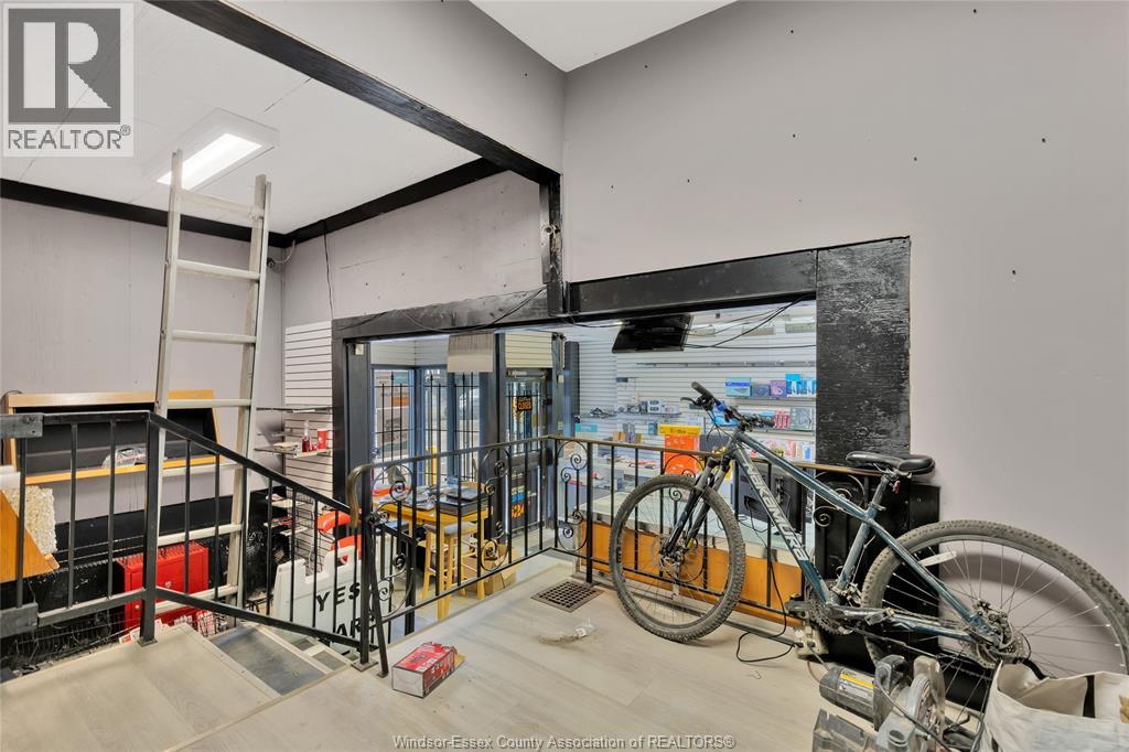 Photo 8 of 853 861 Wyandotte, Windsor ON