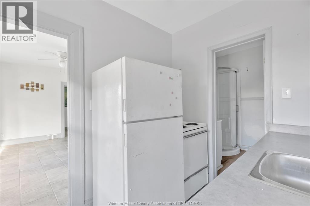 Photo 24 of 853 861 Wyandotte, Windsor ON