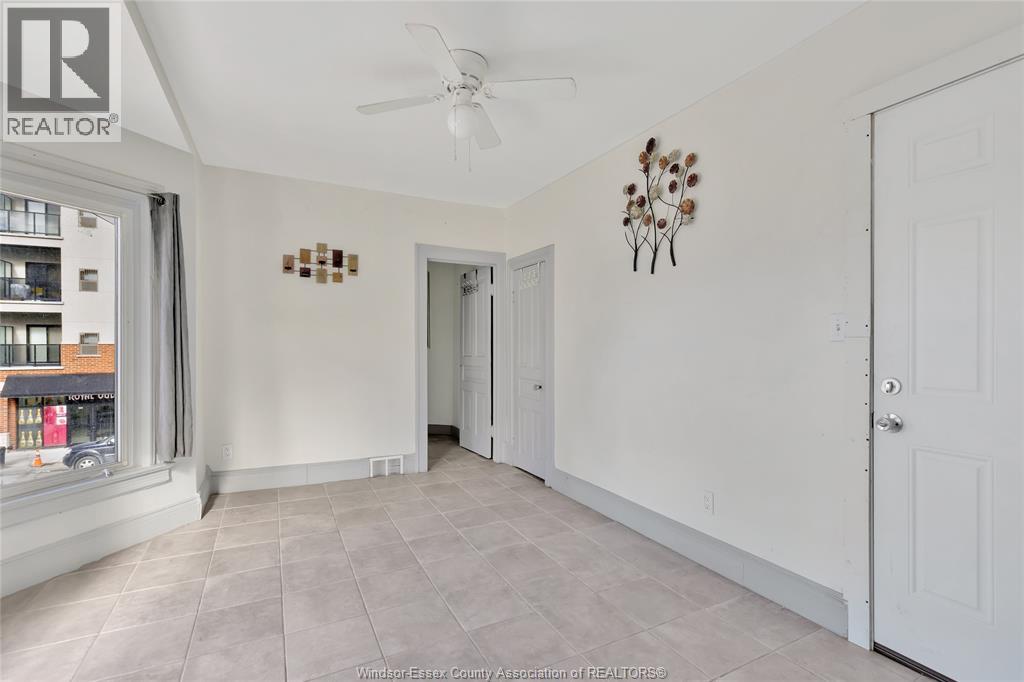 Photo 21 of 853 861 Wyandotte, Windsor ON